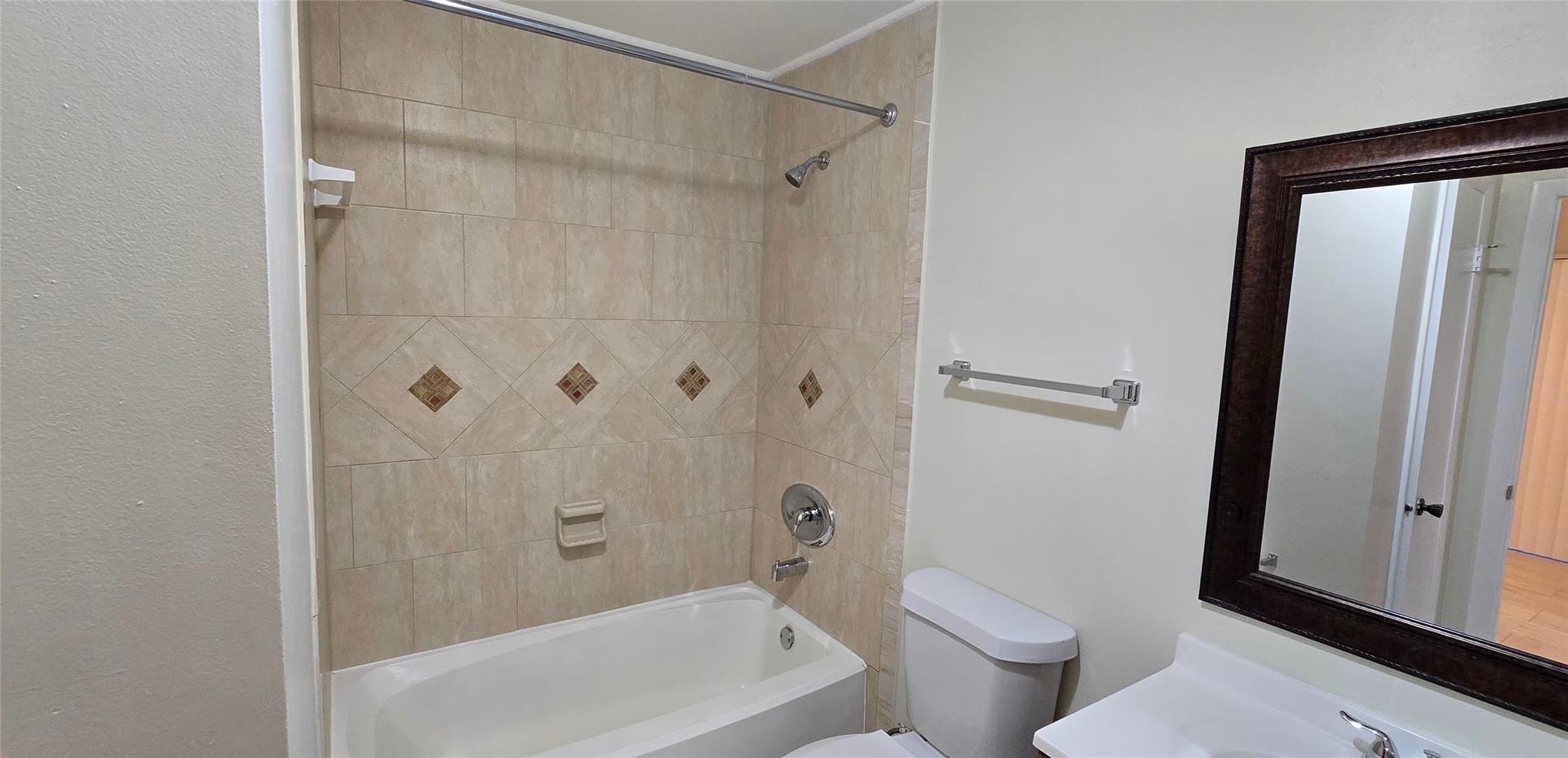 The Meadows Of Miramar Ph - Residential Lease