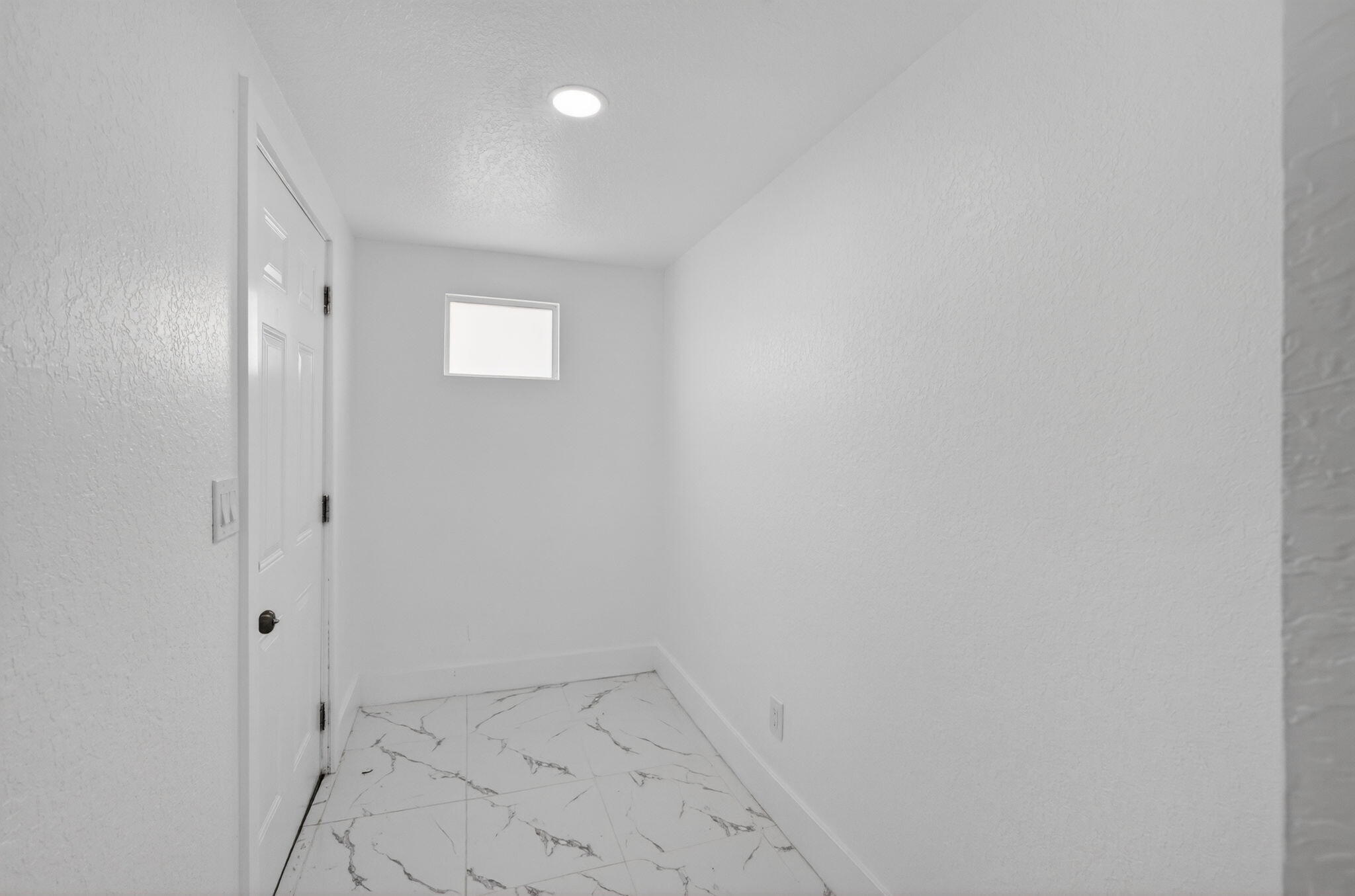 DUNBAR TERR - Residential