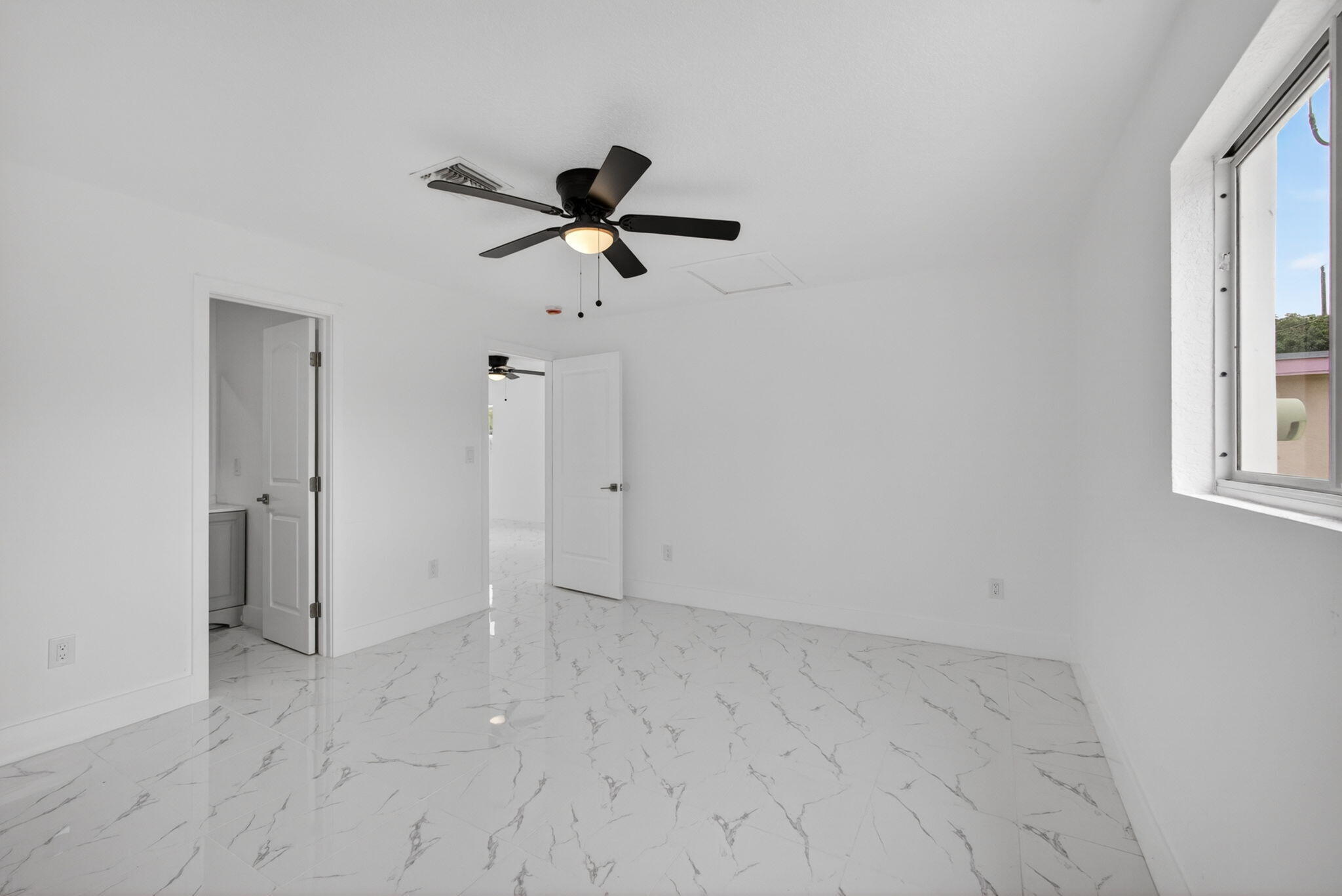 DUNBAR TERR - Residential