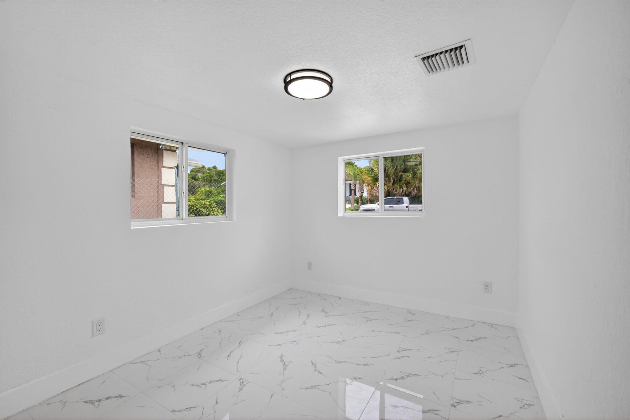 DUNBAR TERR - Residential