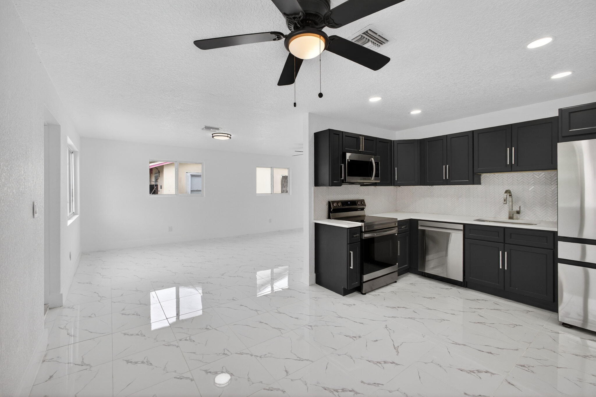 DUNBAR TERR - Residential