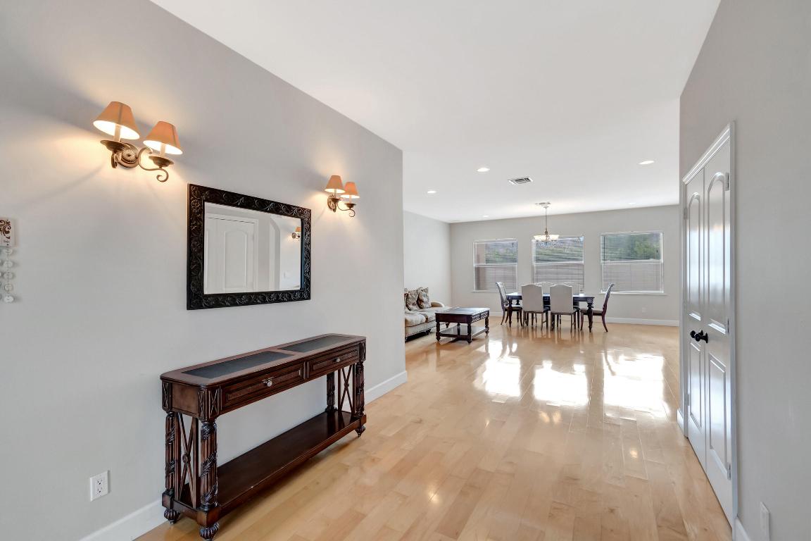 22279 Hollyhock Trail