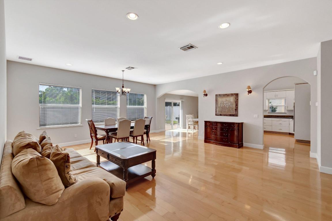 22279 Hollyhock Trail