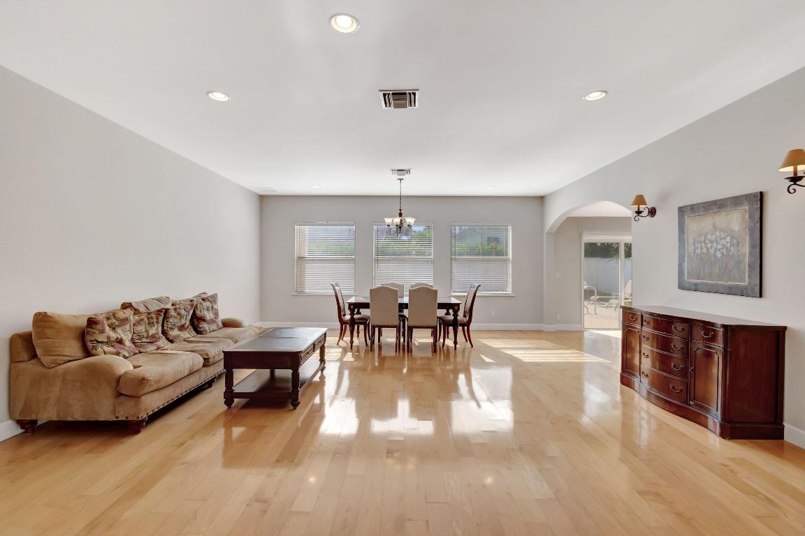 22279 Hollyhock Trail