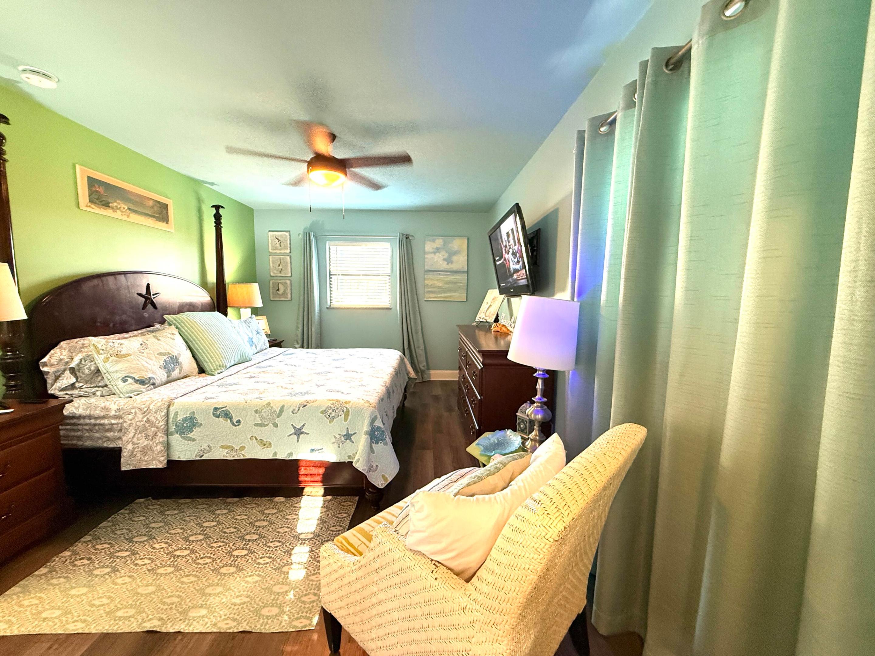 BOARDWALK CONDOMINIUM - Residential