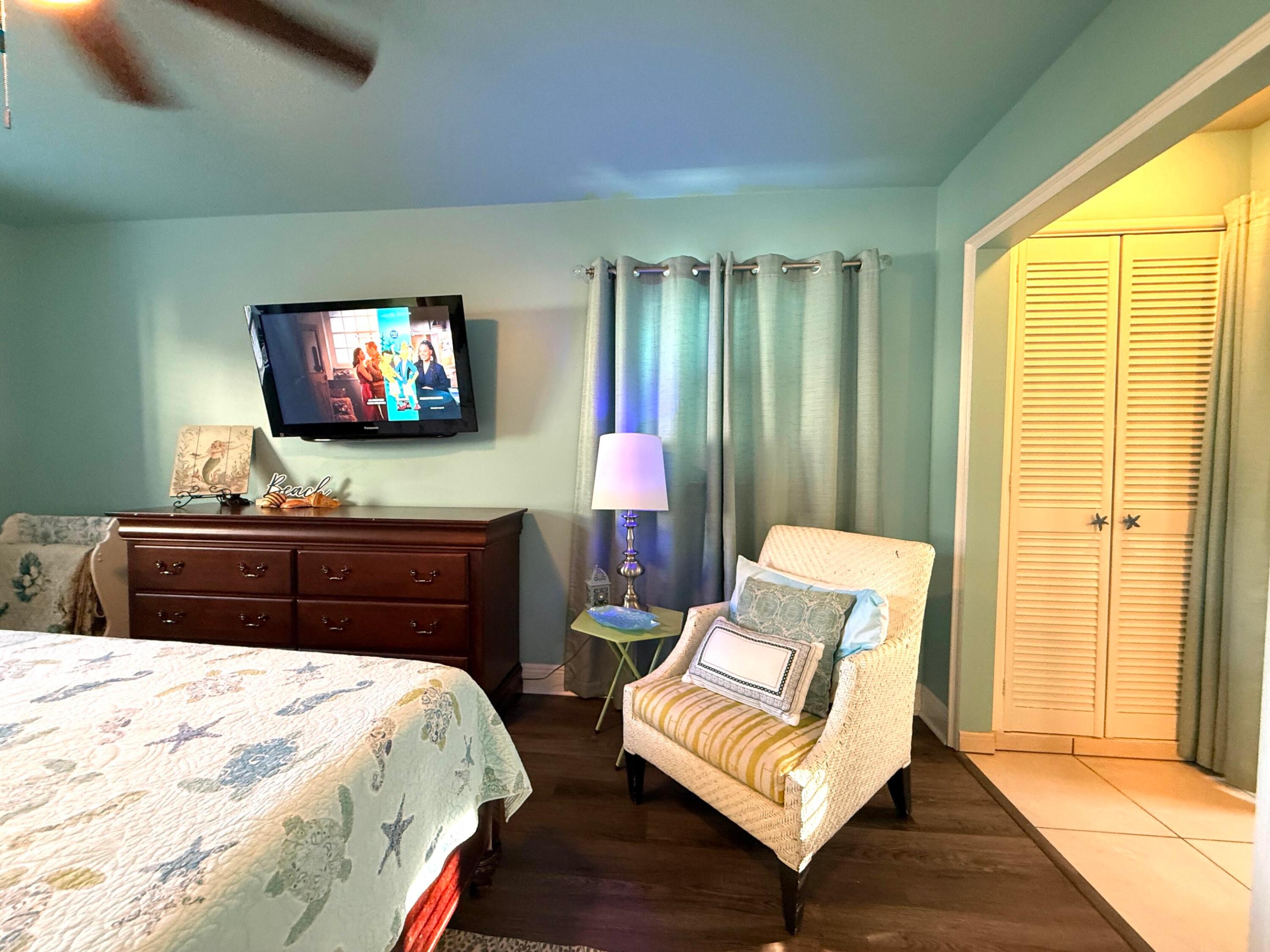 BOARDWALK CONDOMINIUM - Residential