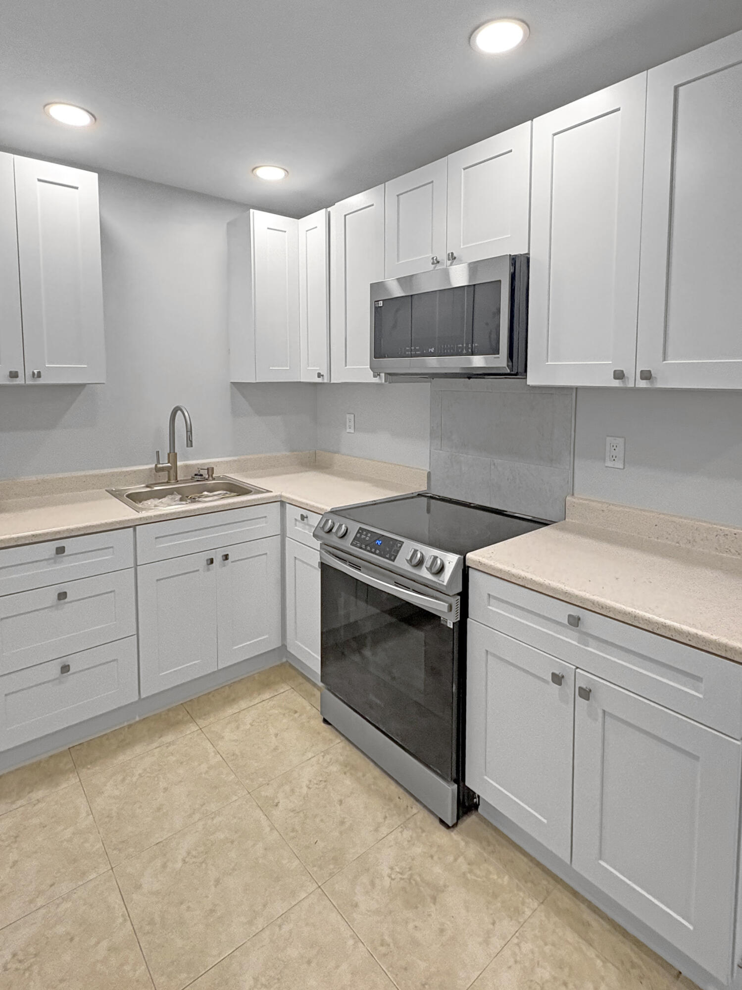 PROGRESSO - Residential Lease