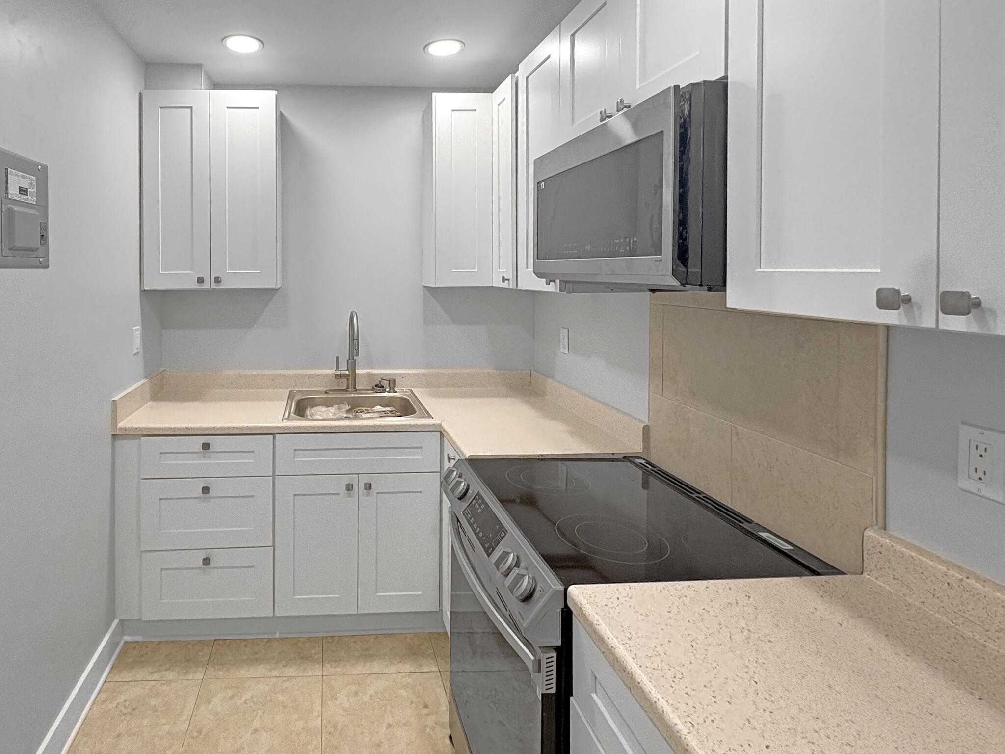 PROGRESSO - Residential Lease