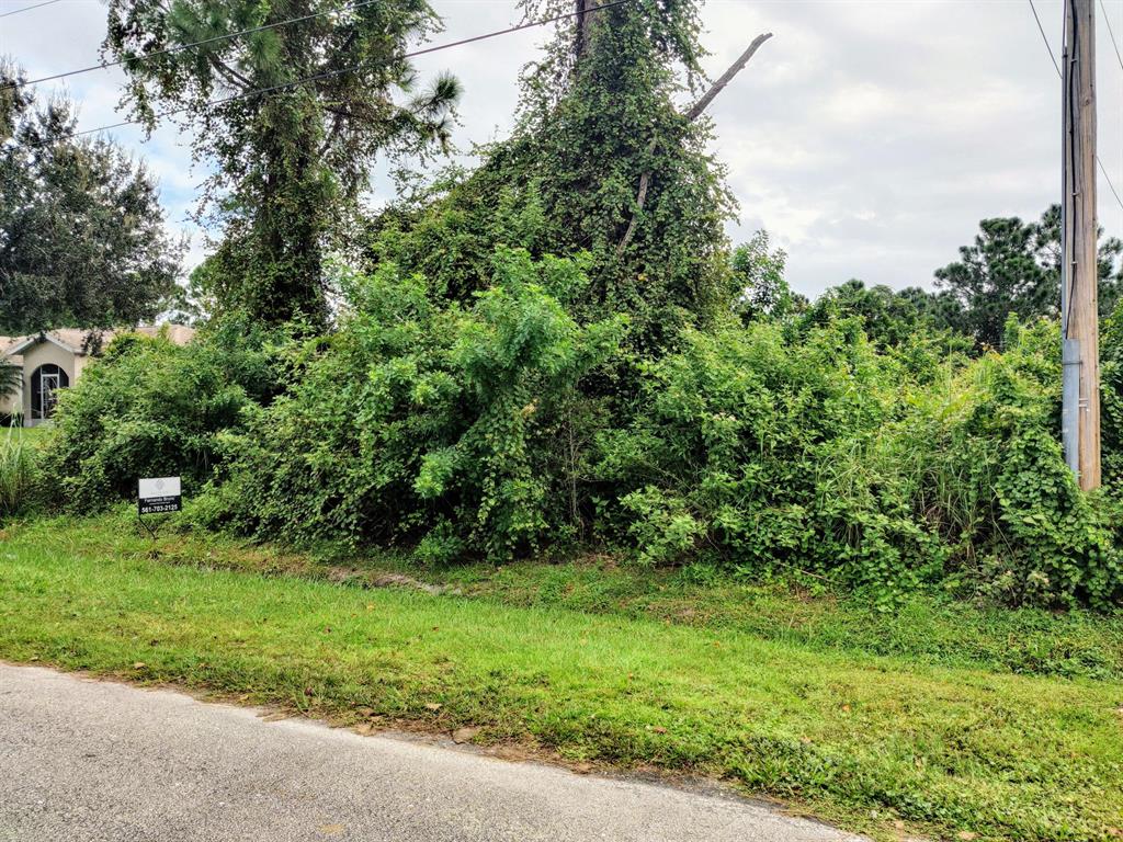 PORT ST LUCIE SECTION 7 - Land