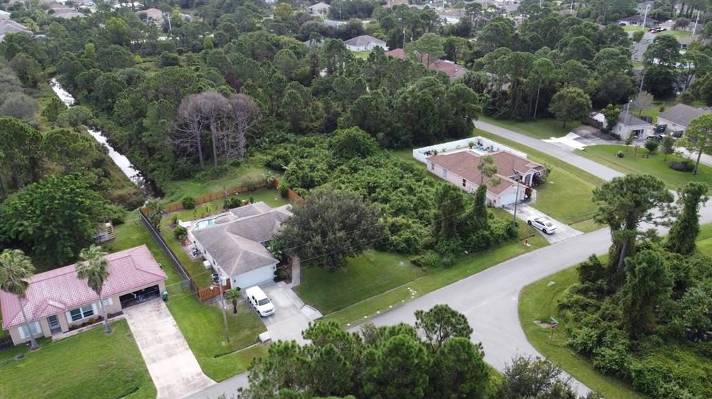 PORT ST LUCIE SECTION 7 - Land
