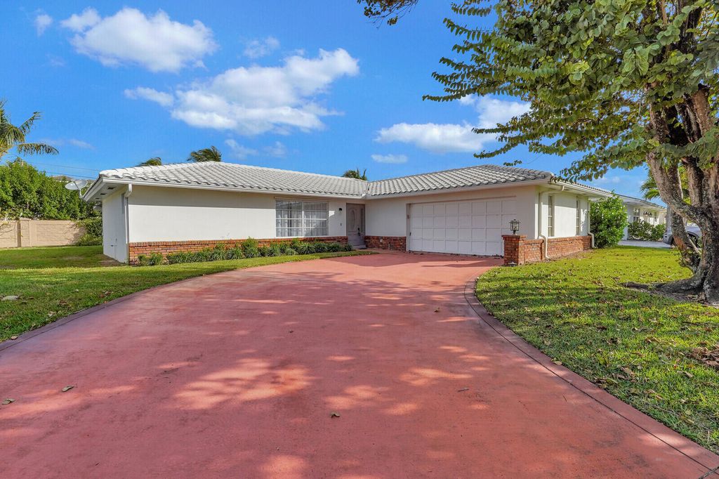 Photo of 1919 Crafton Road, North Palm Beach, FL 33408 (MLS # R11040065)