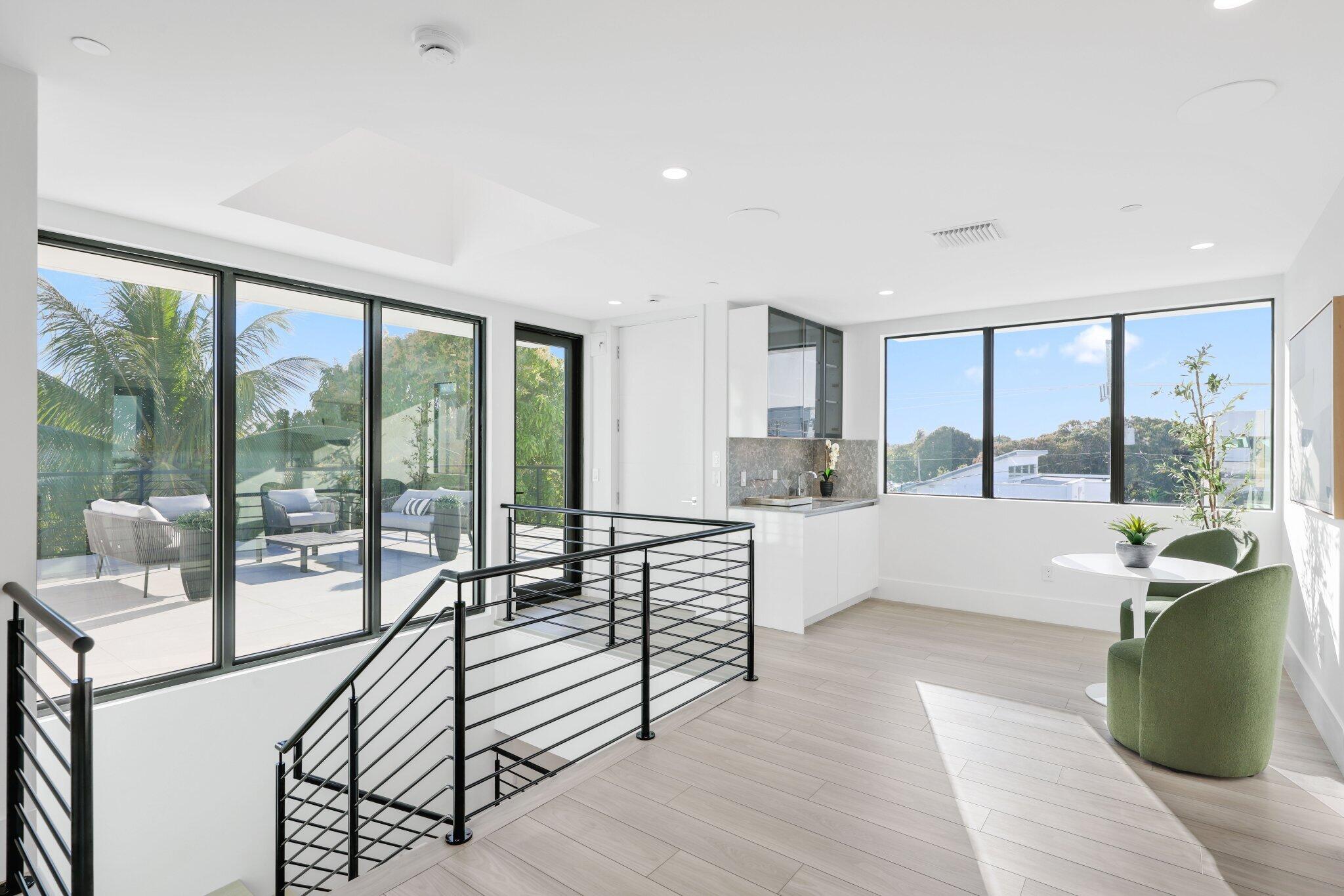 CENTENNIAL SQUARE - Residential