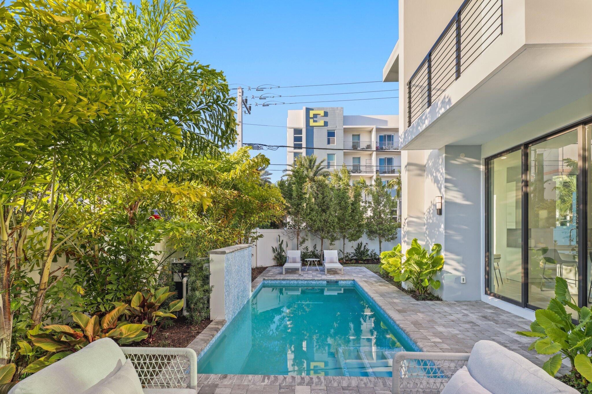 CENTENNIAL SQUARE - Residential