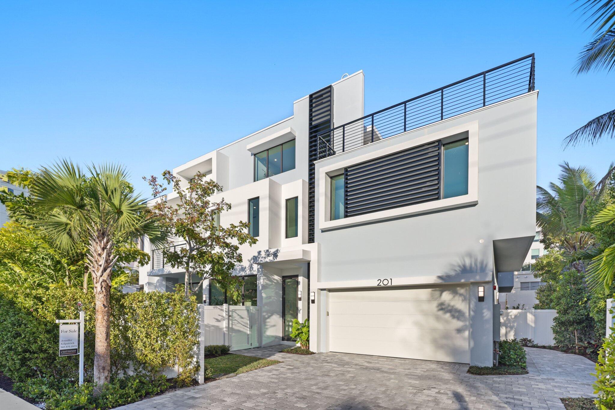 CENTENNIAL SQUARE - Residential