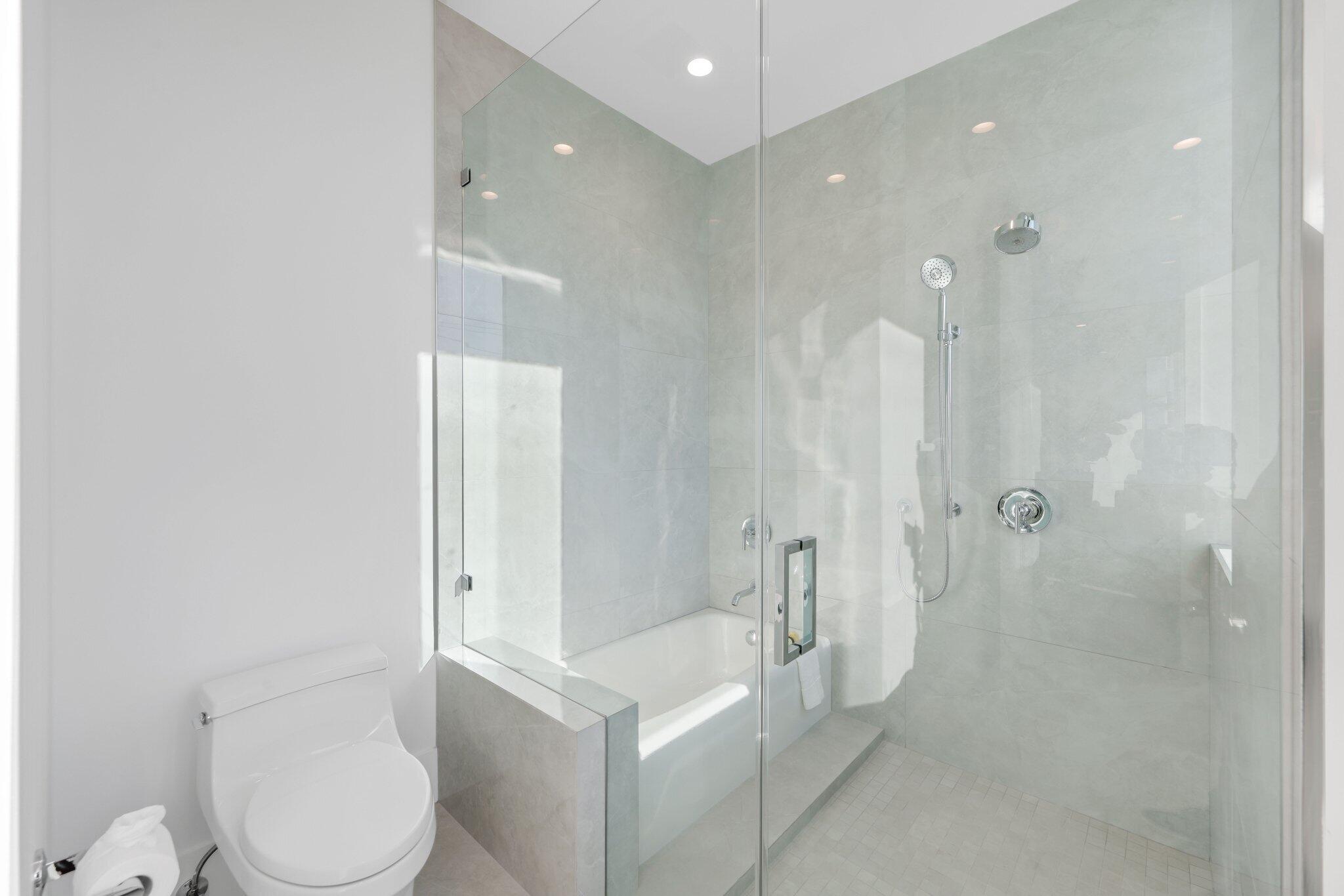 CENTENNIAL SQUARE - Residential