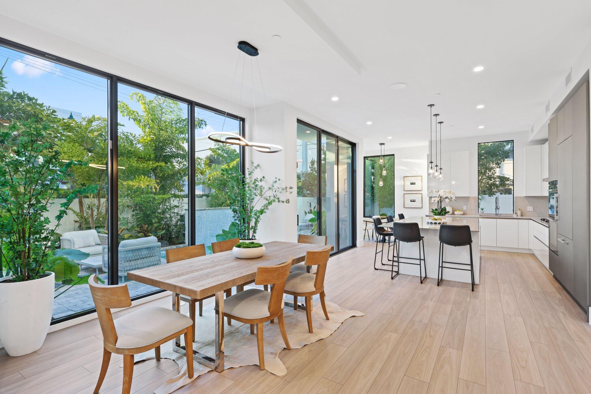 CENTENNIAL SQUARE - Residential