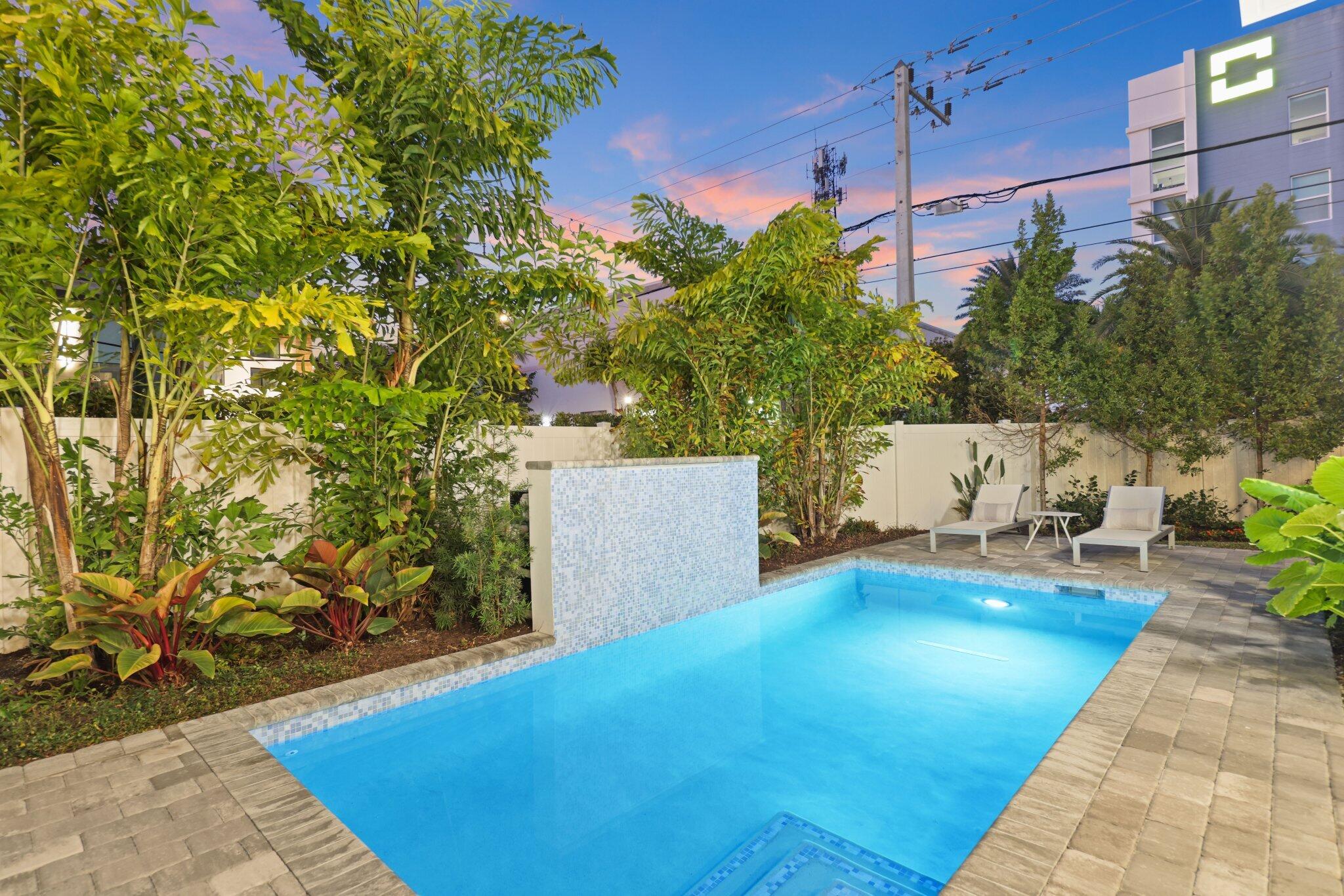 CENTENNIAL SQUARE - Residential