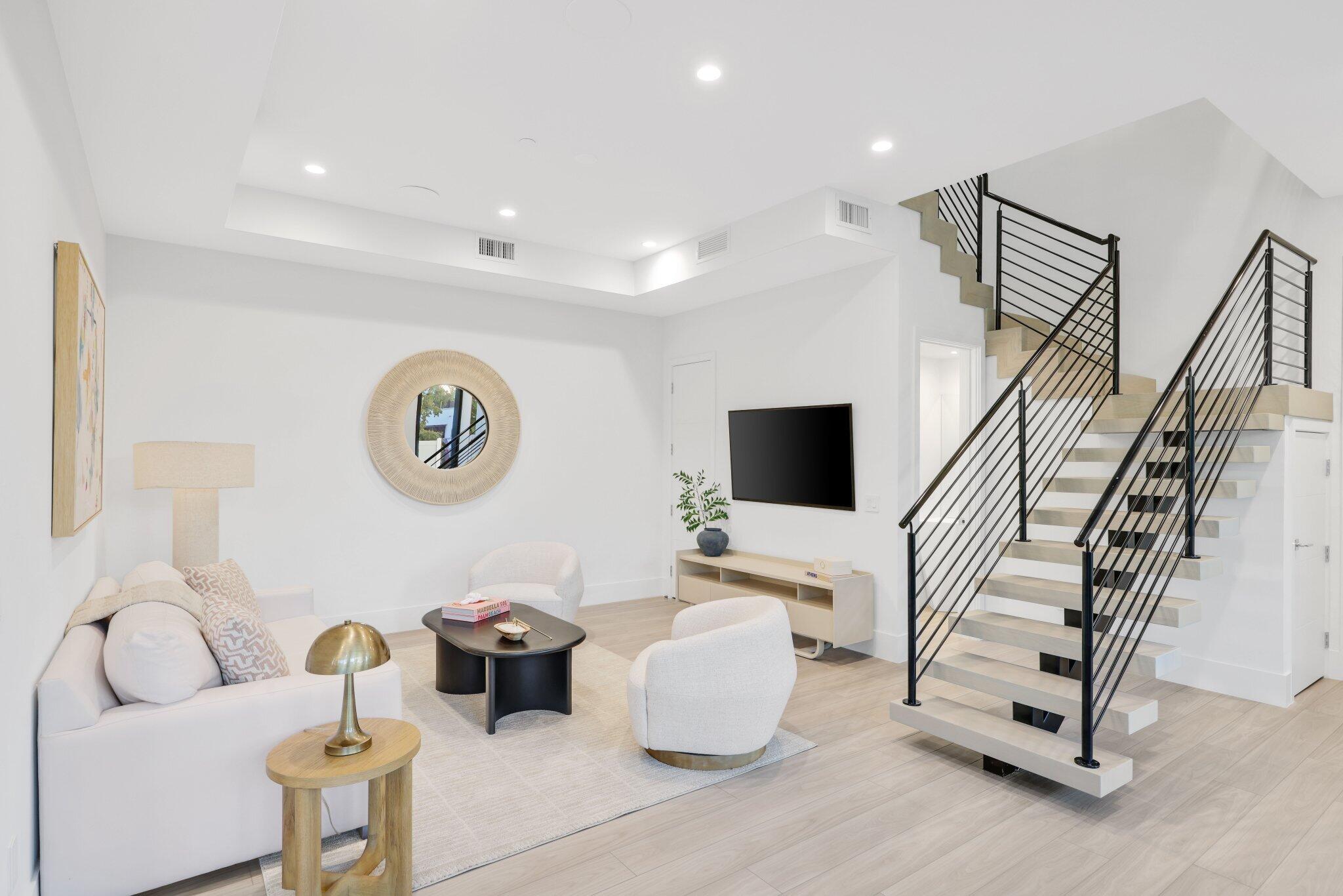 CENTENNIAL SQUARE - Residential