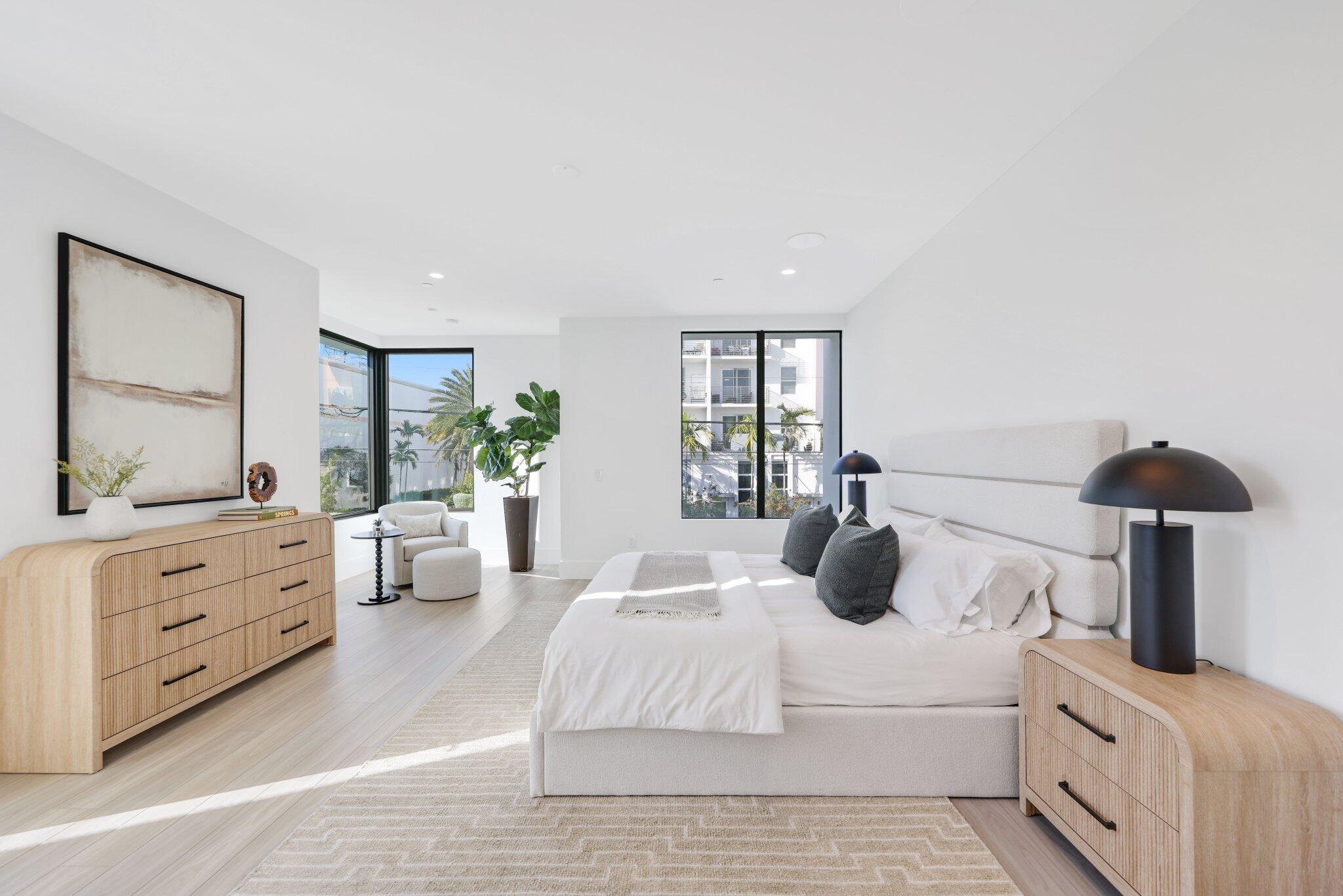 CENTENNIAL SQUARE - Residential