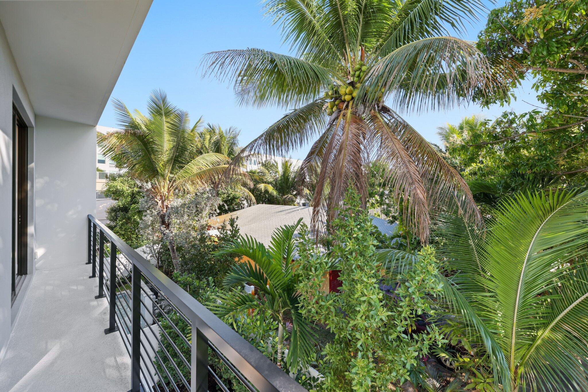 CENTENNIAL SQUARE - Residential