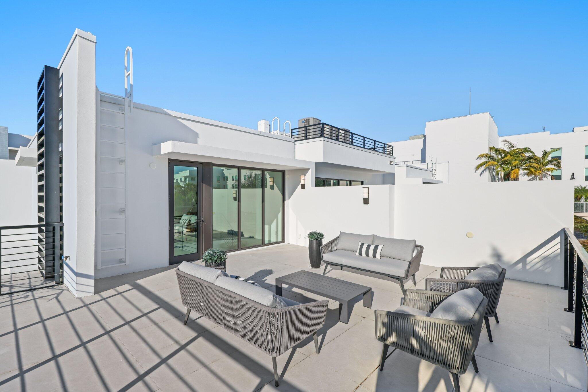 CENTENNIAL SQUARE - Residential