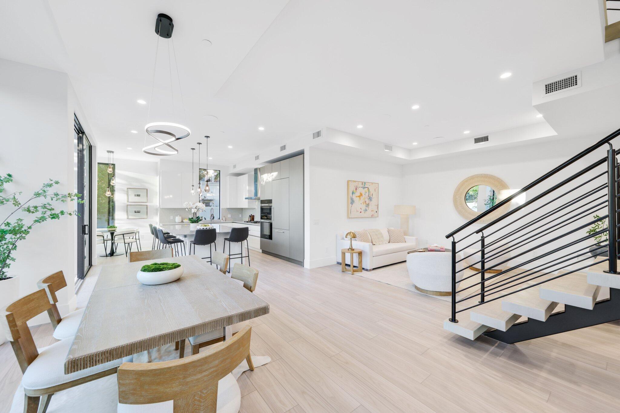 CENTENNIAL SQUARE - Residential