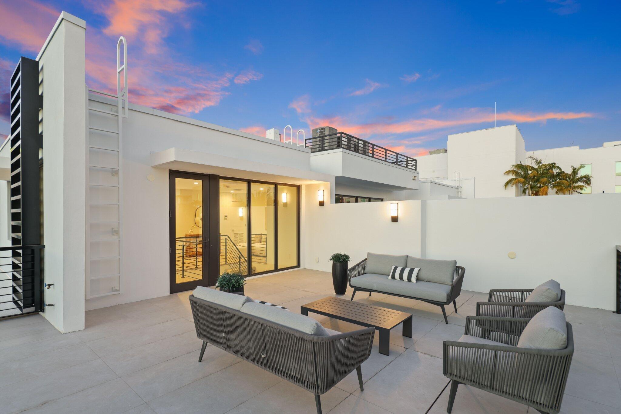 CENTENNIAL SQUARE - Residential