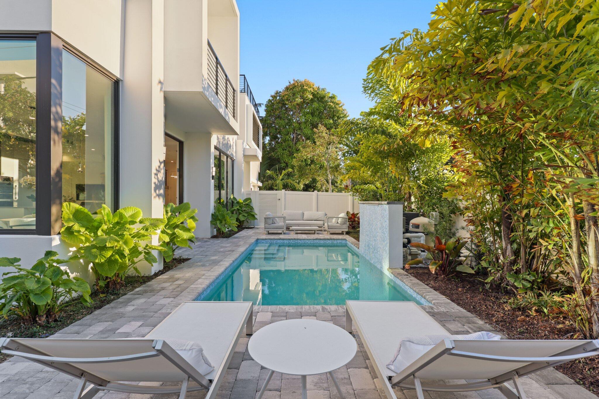 CENTENNIAL SQUARE - Residential