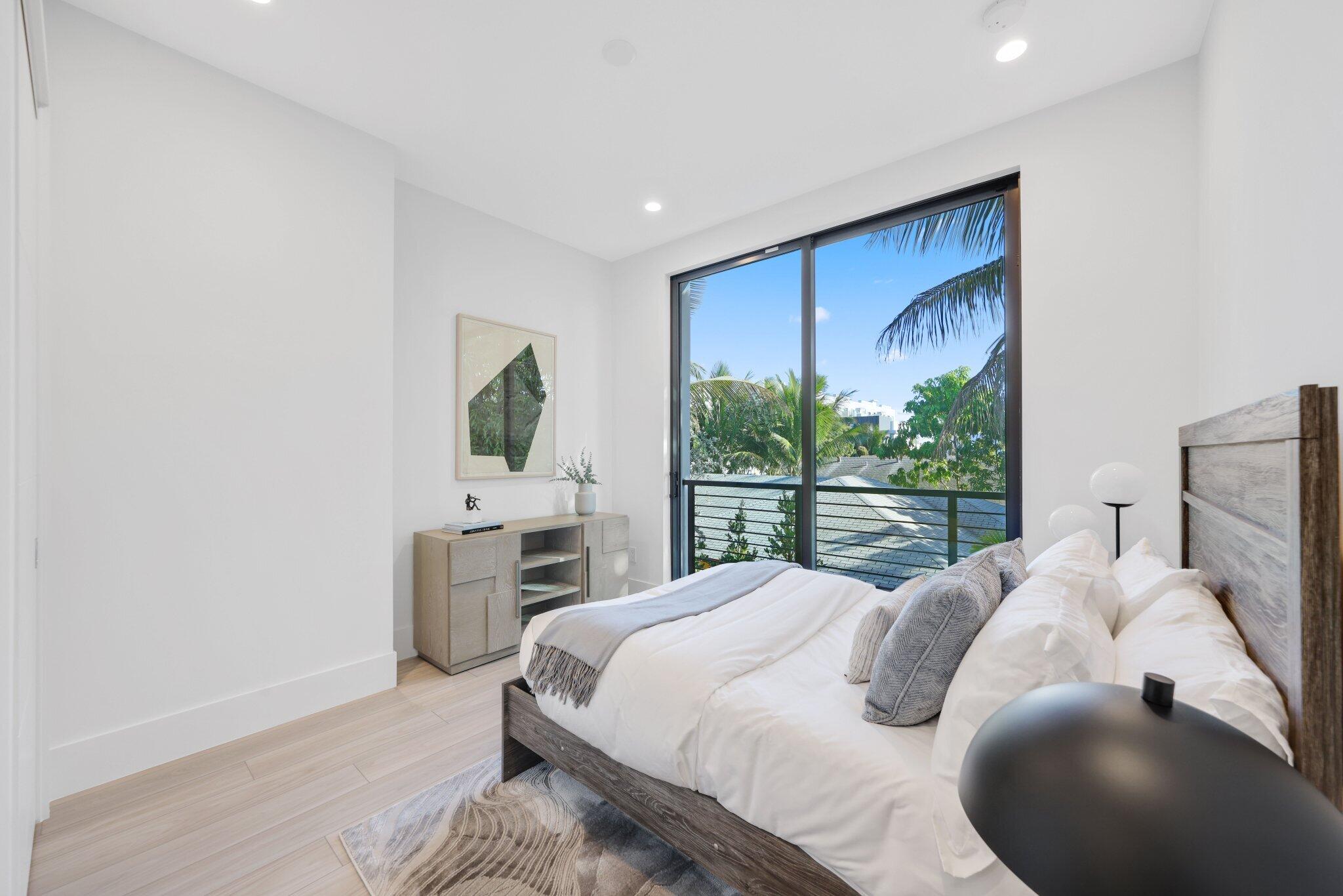 CENTENNIAL SQUARE - Residential