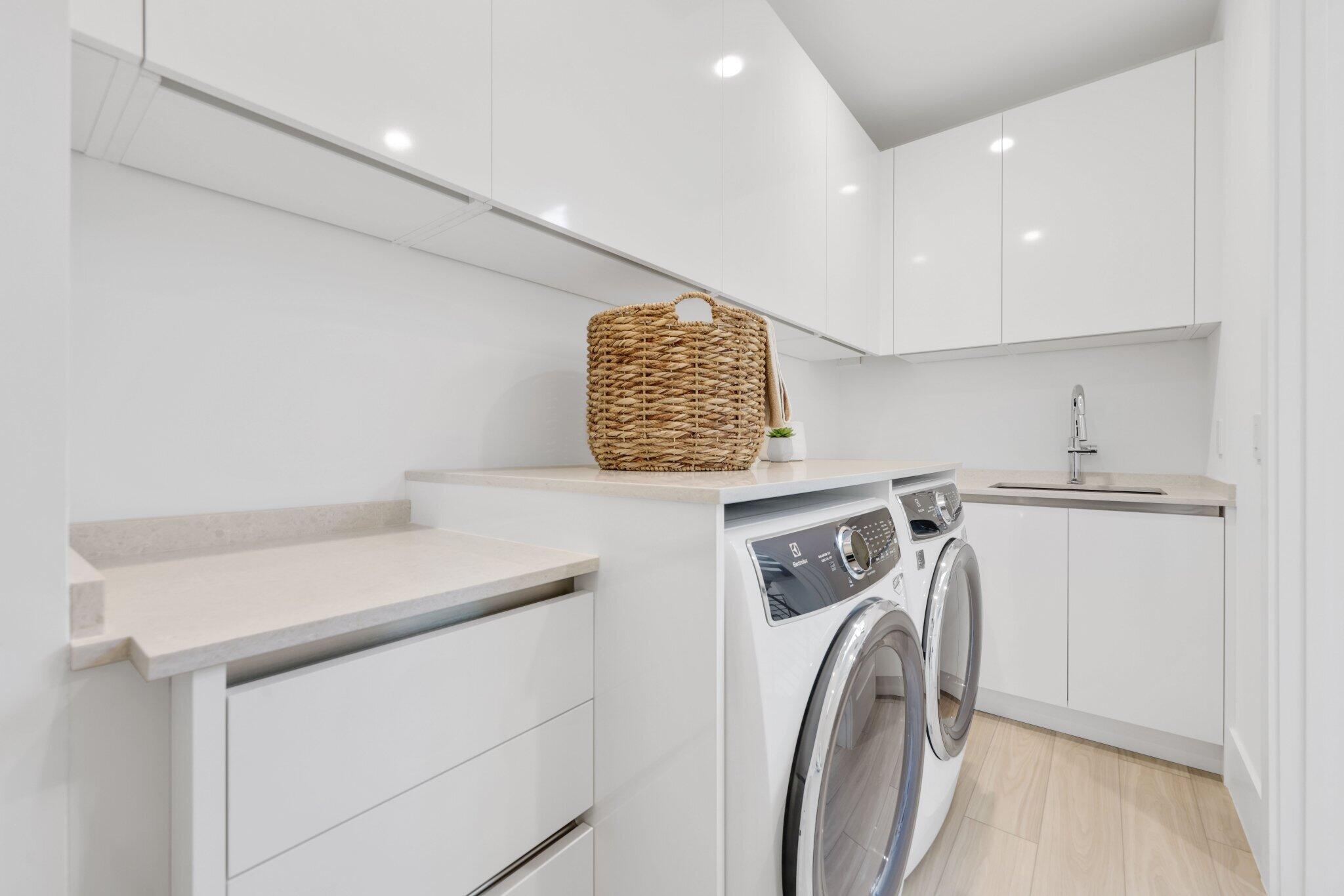 CENTENNIAL SQUARE - Residential