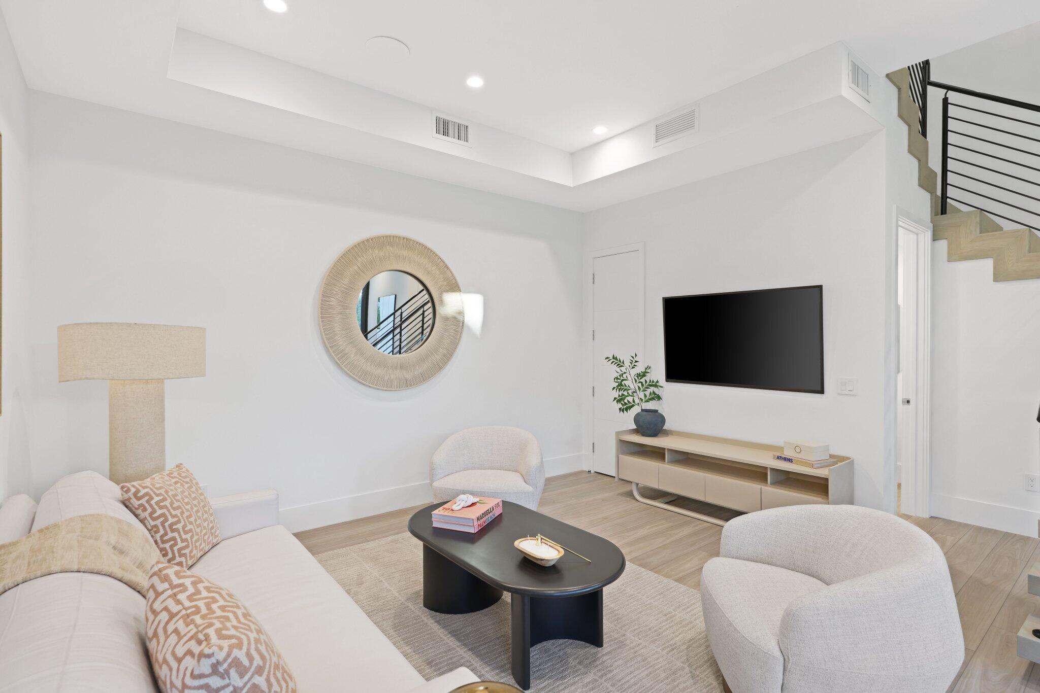 CENTENNIAL SQUARE - Residential