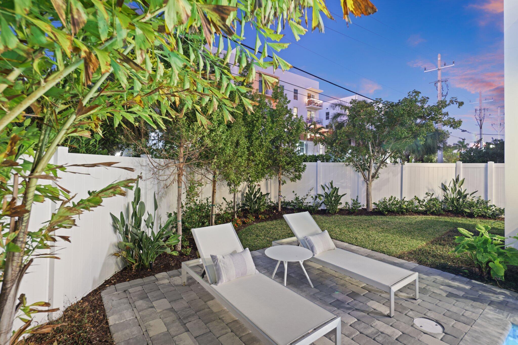 CENTENNIAL SQUARE - Residential