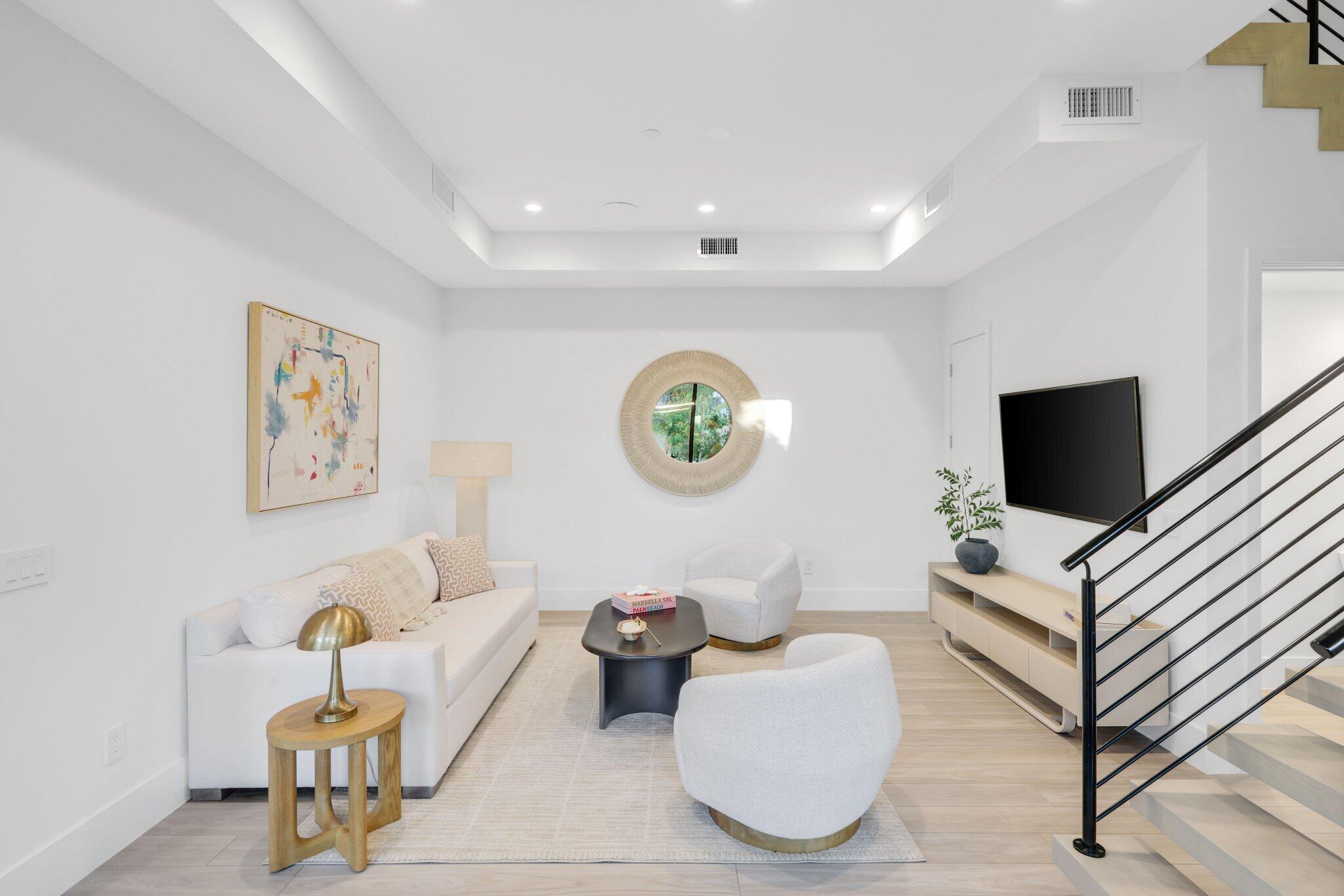 CENTENNIAL SQUARE - Residential