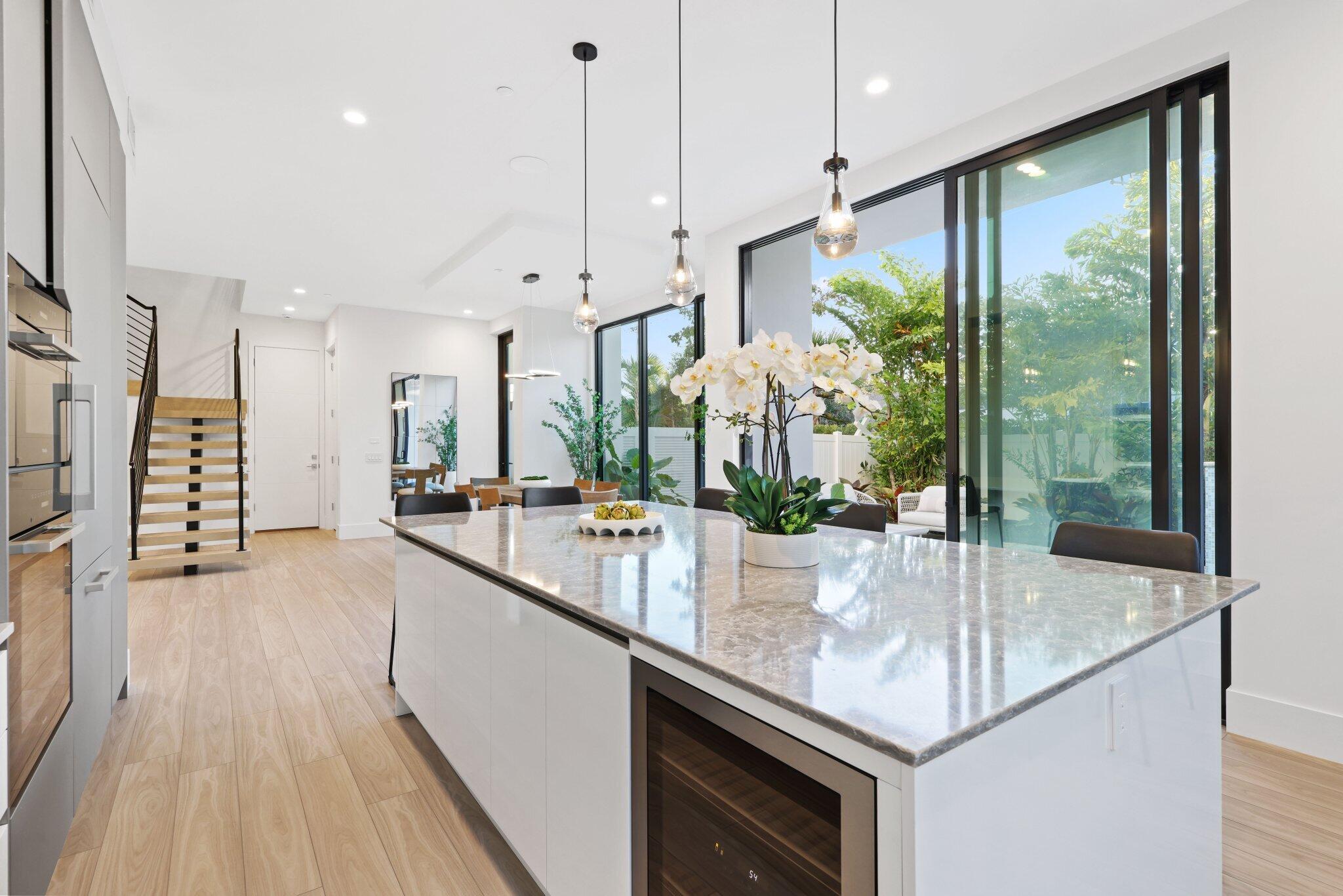 CENTENNIAL SQUARE - Residential