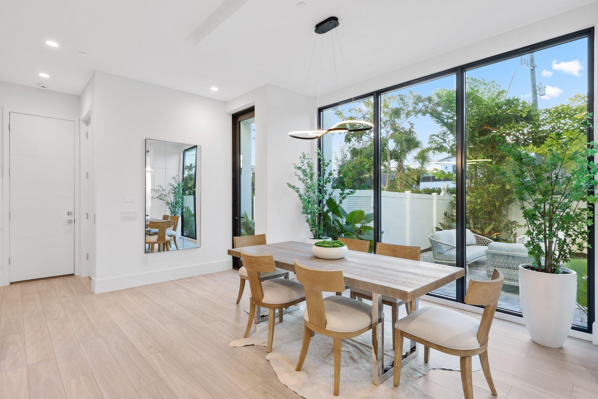 CENTENNIAL SQUARE - Residential