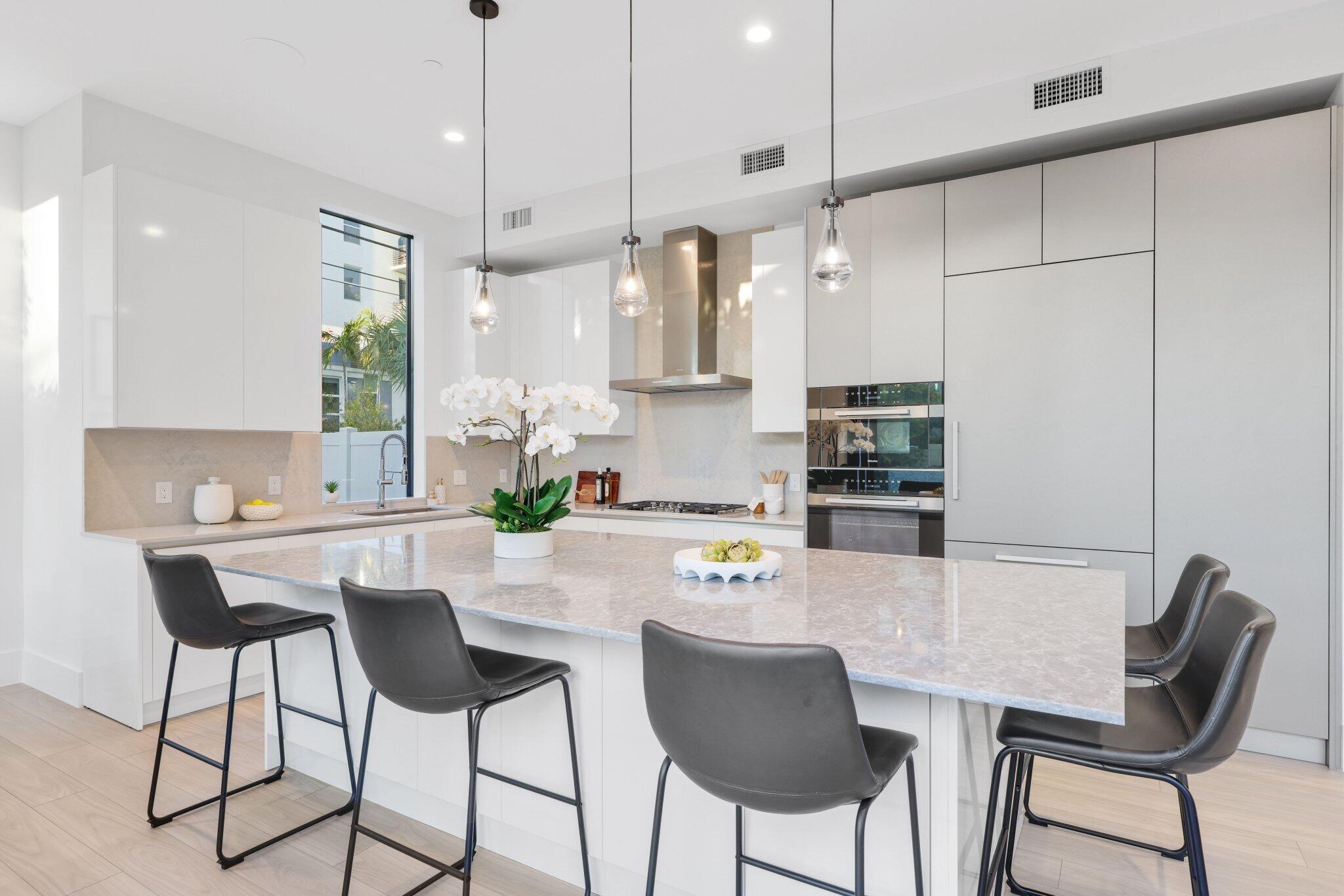 CENTENNIAL SQUARE - Residential