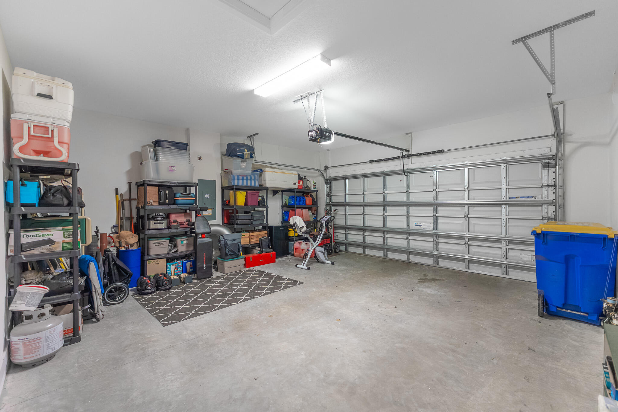 SABAL POINTE - Residential