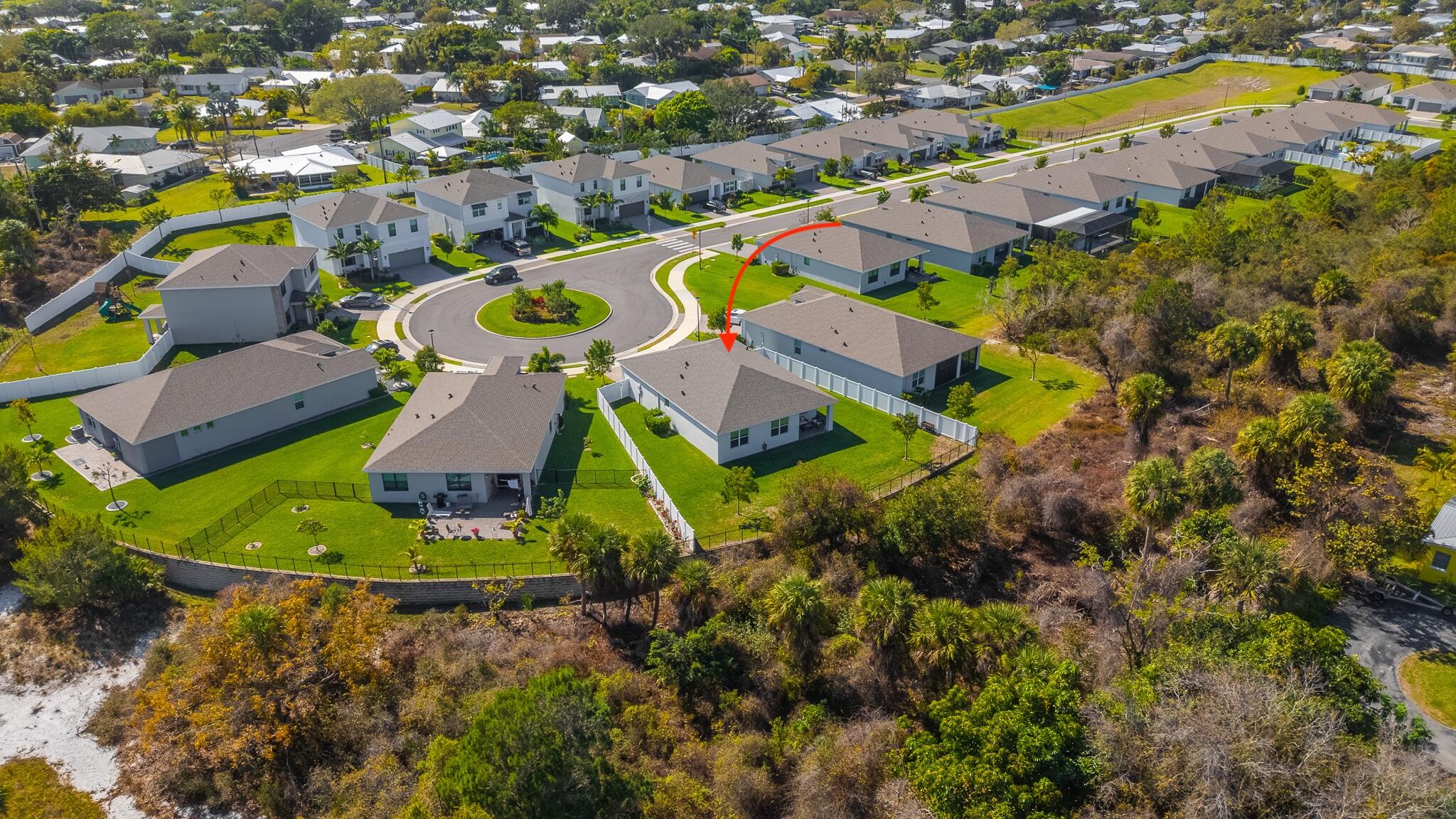 SABAL POINTE - Residential