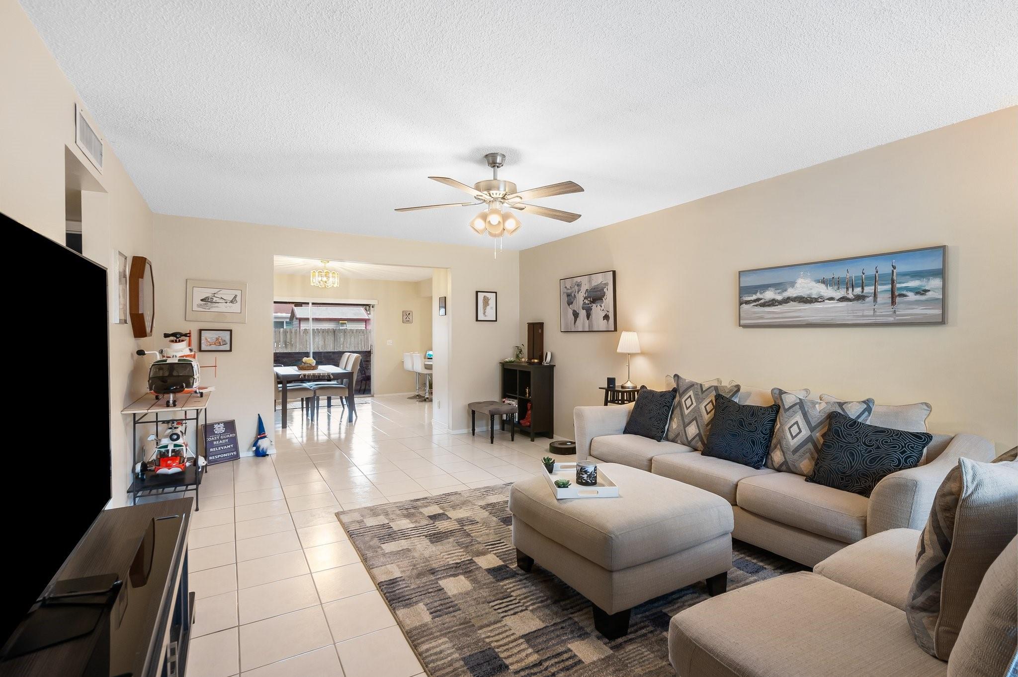 3260 NW 66th St