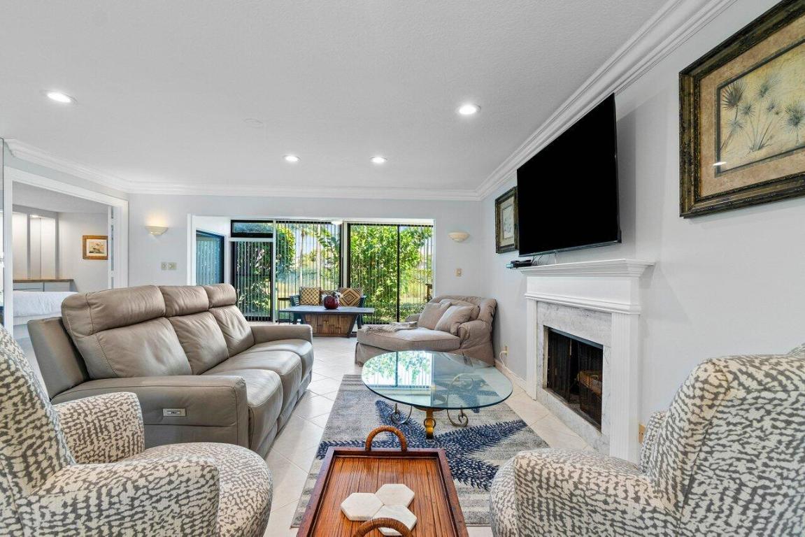 JUPITER DUNES CONDO - Residential Lease