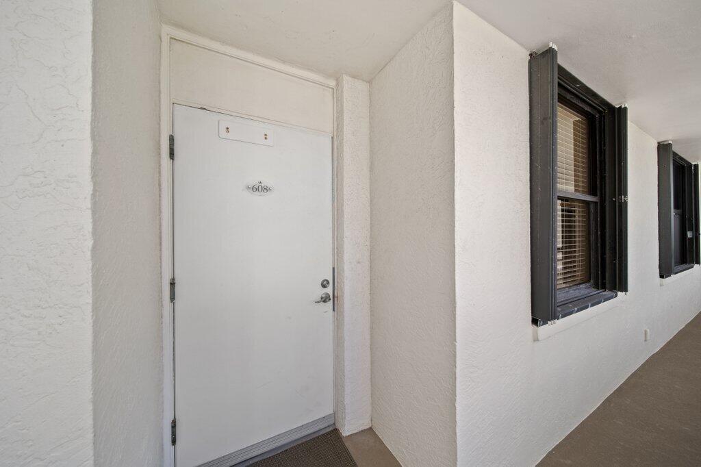 9650 S Ocean Drive 608