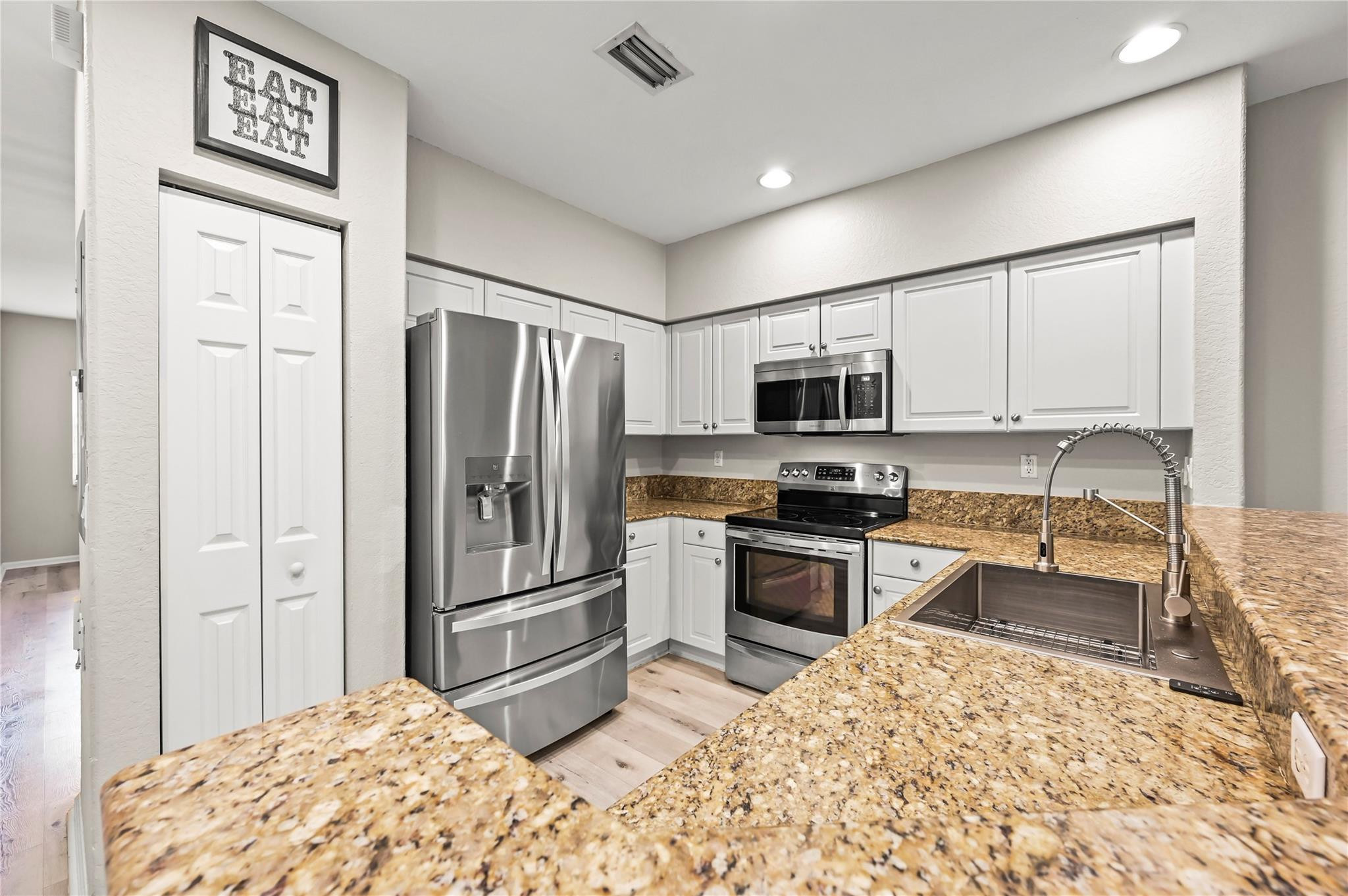 MURANO AT HAMPTON PARK 8 - Residential