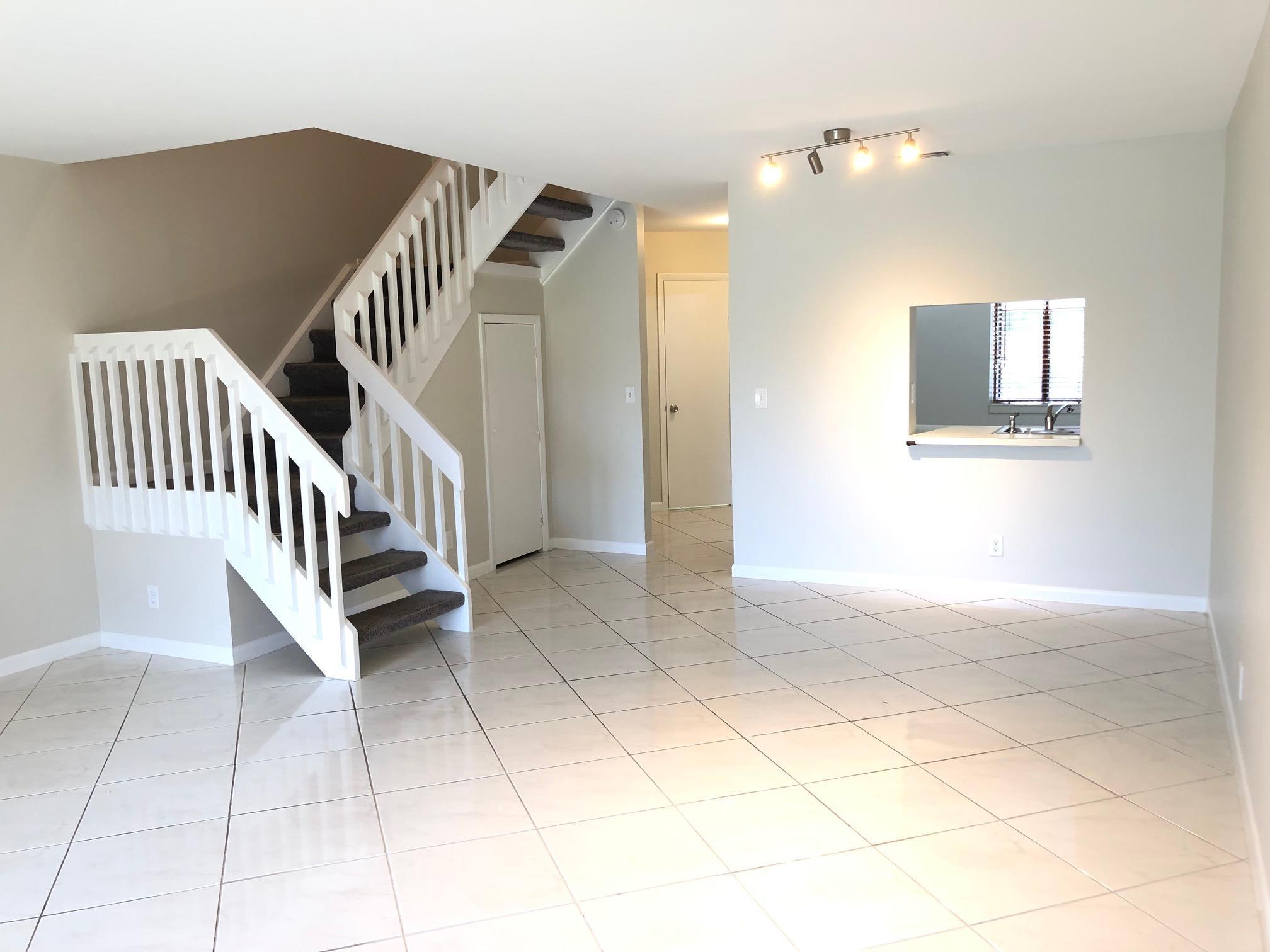 Golden Raintree 06 - Residential Lease
