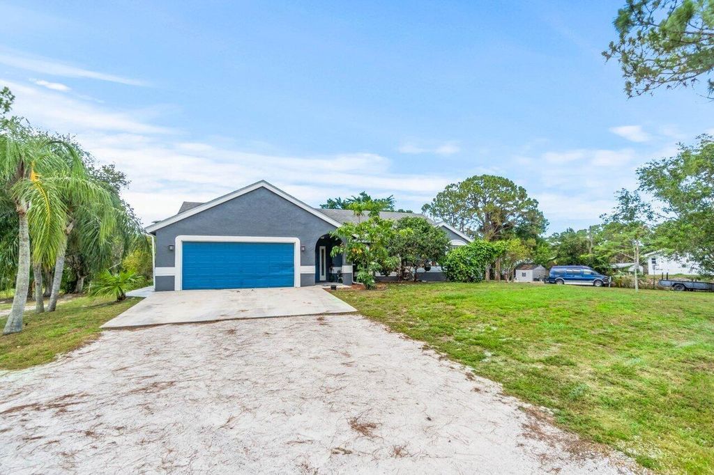 Photo of 13347 66th Street N, Loxahatchee, FL 33470 (MLS # R11013072)