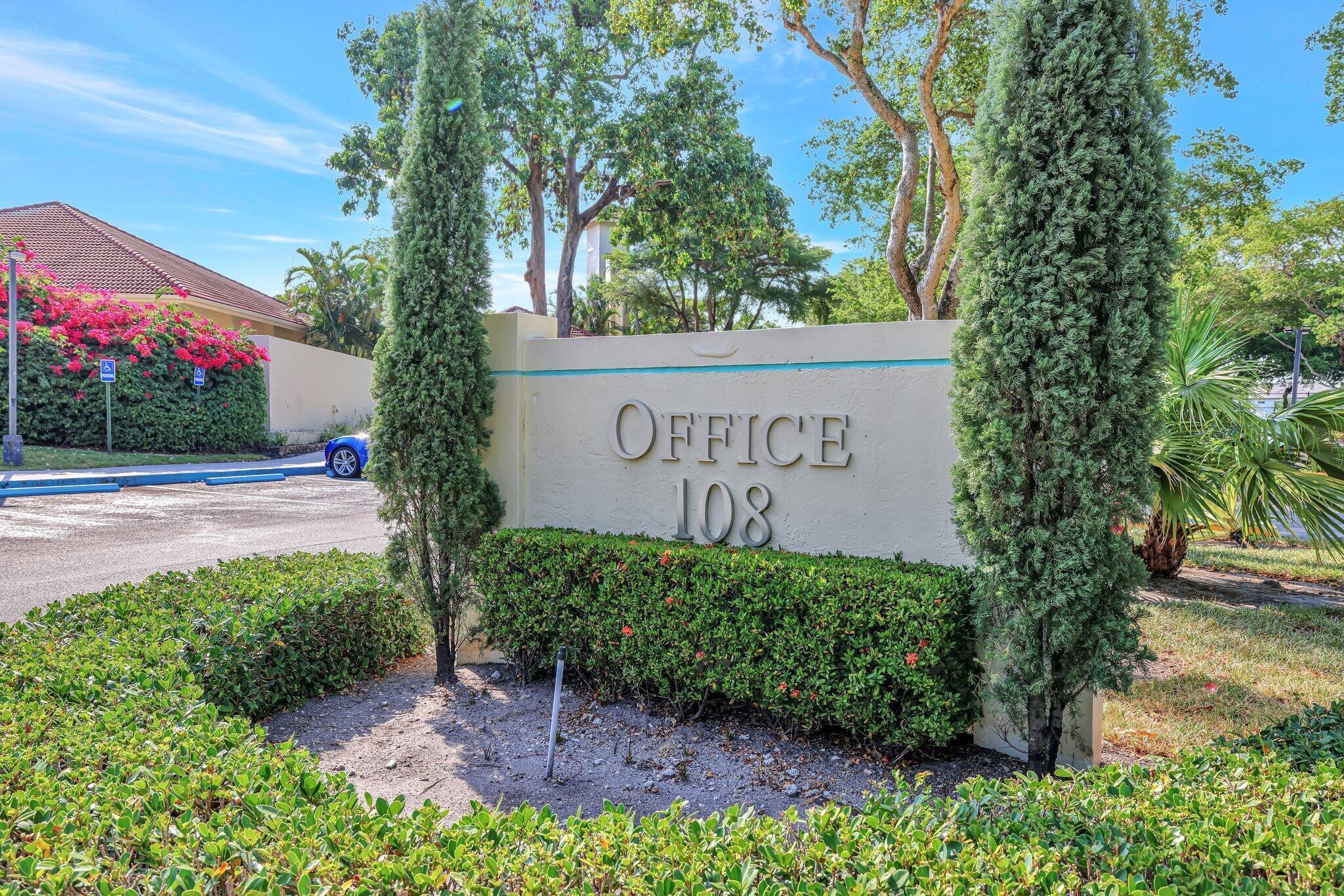 LAKE EMERALD CONDOMINIUM NO - Residential