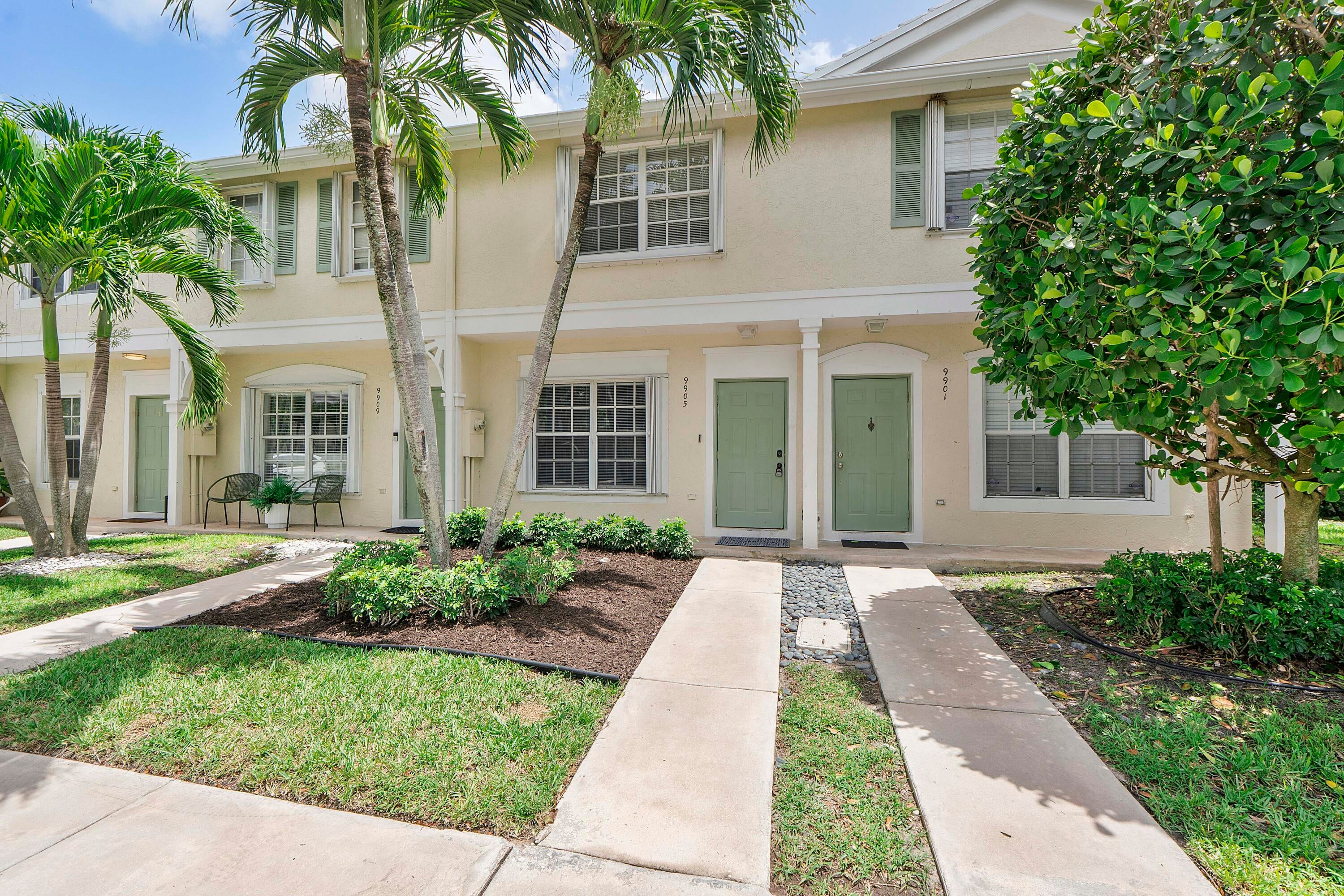 9905 NW 57th Manor, Coral Springs FL 33076