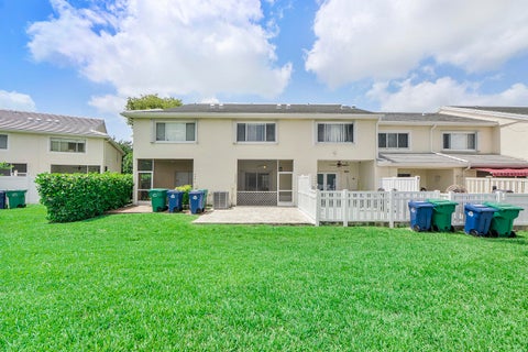 Tiny photo for 9905 NW 57th Manor, Coral Springs, FL 33076 (MLS # B26050971)