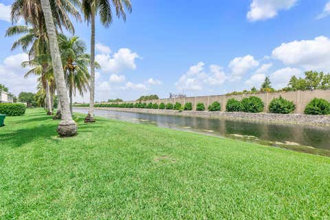 Tiny photo for 9905 NW 57th Manor, Coral Springs, FL 33076 (MLS # B26050971)
