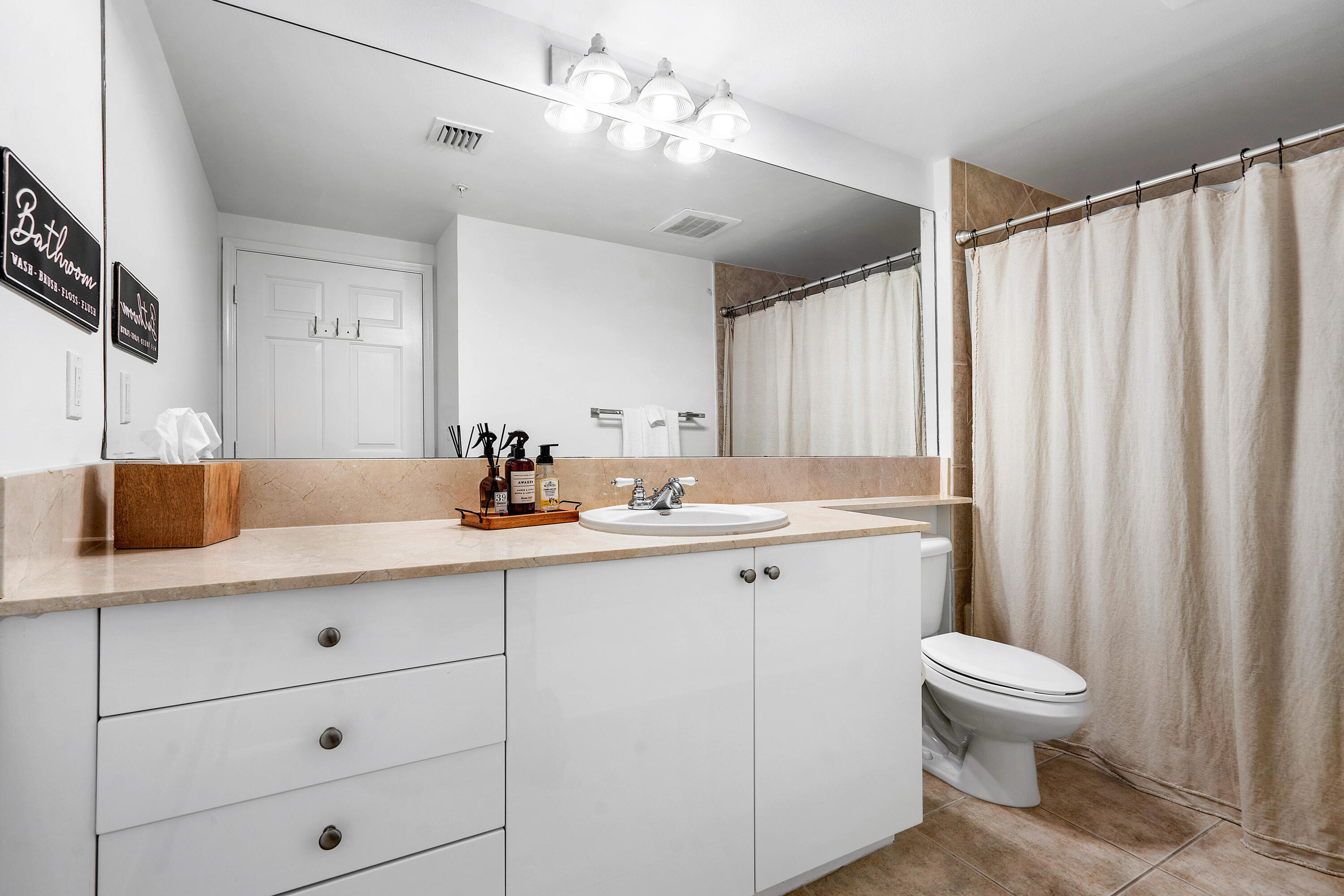 MARINA VILLAGE AT BOYNTON BEACH CONDO - Residential