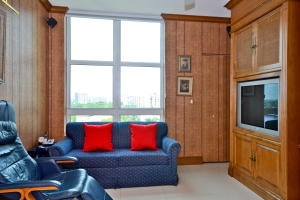 TOSCANA WEST TOWER II - Residential Lease